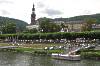 Moselufer und Pfarrkirche St. Martin Moselufer und Pfarrkirche St. Martin